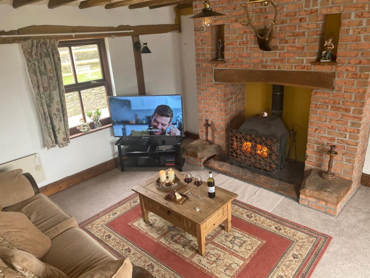 Beautiful Secluded Farmhouse With Hot Tub Villa Barmouth Exterior foto